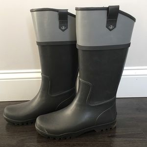 Sperry Rainboots - Grey, size 8 (EUC)